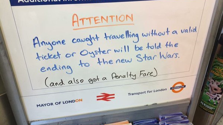 W Londynie nie podróżuj bez biletu. Kontrolerzy straszą spojlerami dotyczącymi "Przebudzenia Mocy"