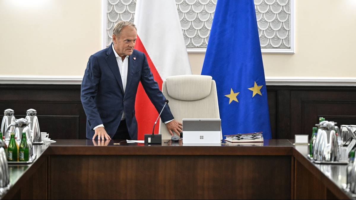 "Poradzimy sobie". Tusk zapowiada w dzień zaprzysiężenia Nawrockiego