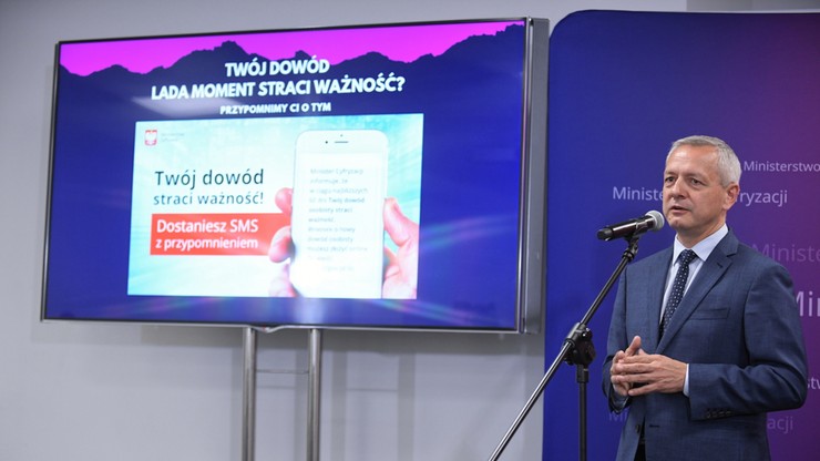 Nowa e-usługa Ministerstwa Cyfryzacji - resort przypomni o wymianie dowodu osobistego