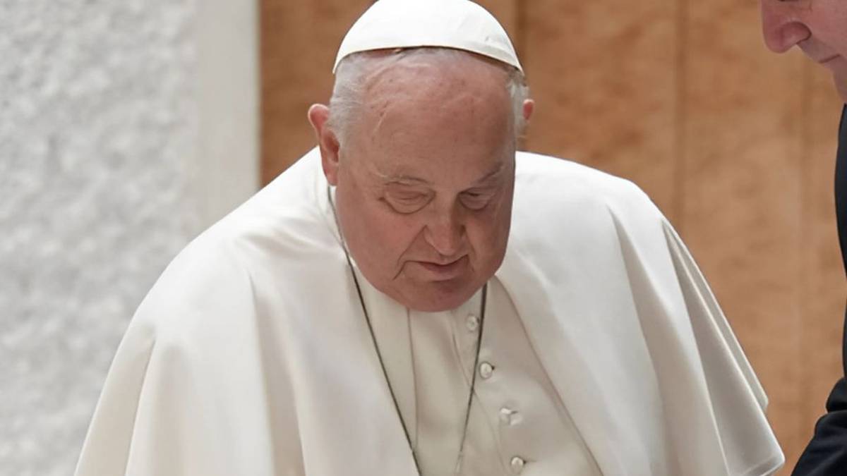 Papież Franciszek nadal w szpitalu. Nowy komunikat o jego zdrowiu