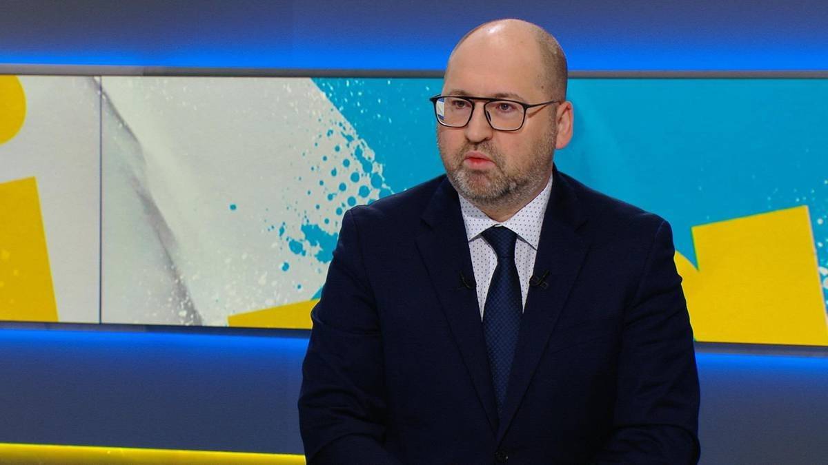 Adam Bielan w "Graffiti". Oglądaj od 7.40