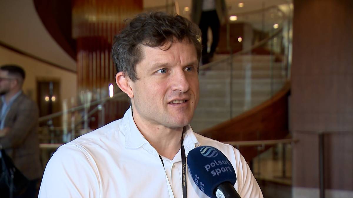 Prezes Polskiego Związku Judo Krzysztof Wiłkomirski udziela wywiadu.