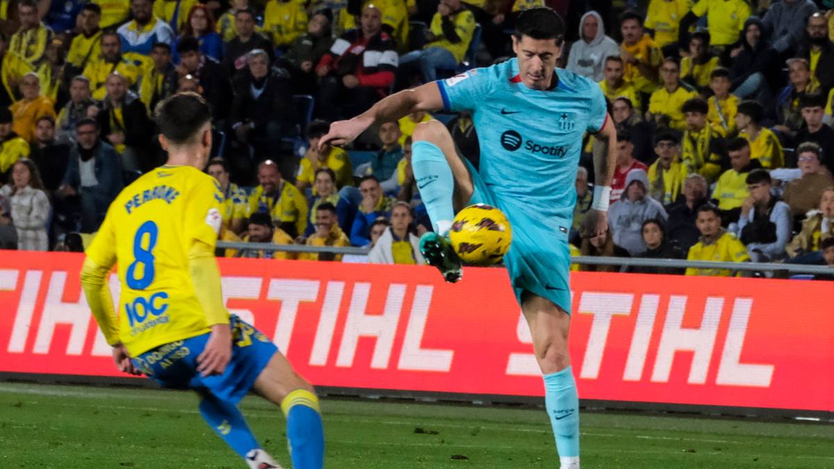 FC Barcelona wymęczyła zwycięstwo. Robert Lewandowski nie dograł meczu do końca