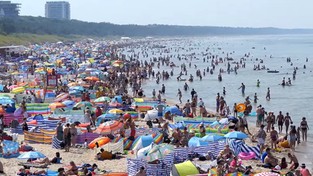 15.08.2020 07:00 Wyjątkowo słoneczne i suche dwa tygodnie nad Bałtykiem. Na plażach tłumy Polaków [ZDJĘCIA]