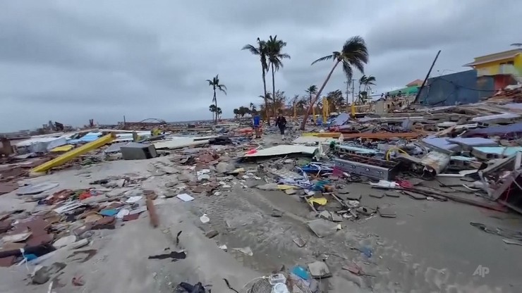 USA: Huragan Ian zdewastował Florydę. Zniszczone domy, statki na ulicach