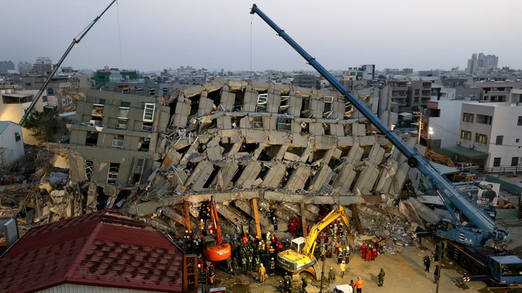 Tragiczny bilans trzęsienia ziemi na Tajwanie. Ponad sto osób wciąż pod gruzami