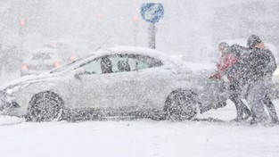 28.11.2019 09:00 Ulewy, śnieżyce, wichury, powodzie i pożary. 55 milionów Amerykanów zmaga się ze skrajną pogodą