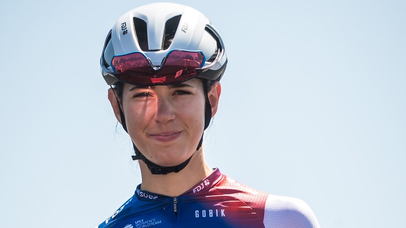 Tour de France: Marta Cavalli wycofana z rywalizacji z powodu urazu głowy po kraksie