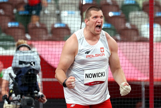 Tokio 2020. Wojciech Nowicki mistrzem olimpijskim. Paweł Fajdek na podium