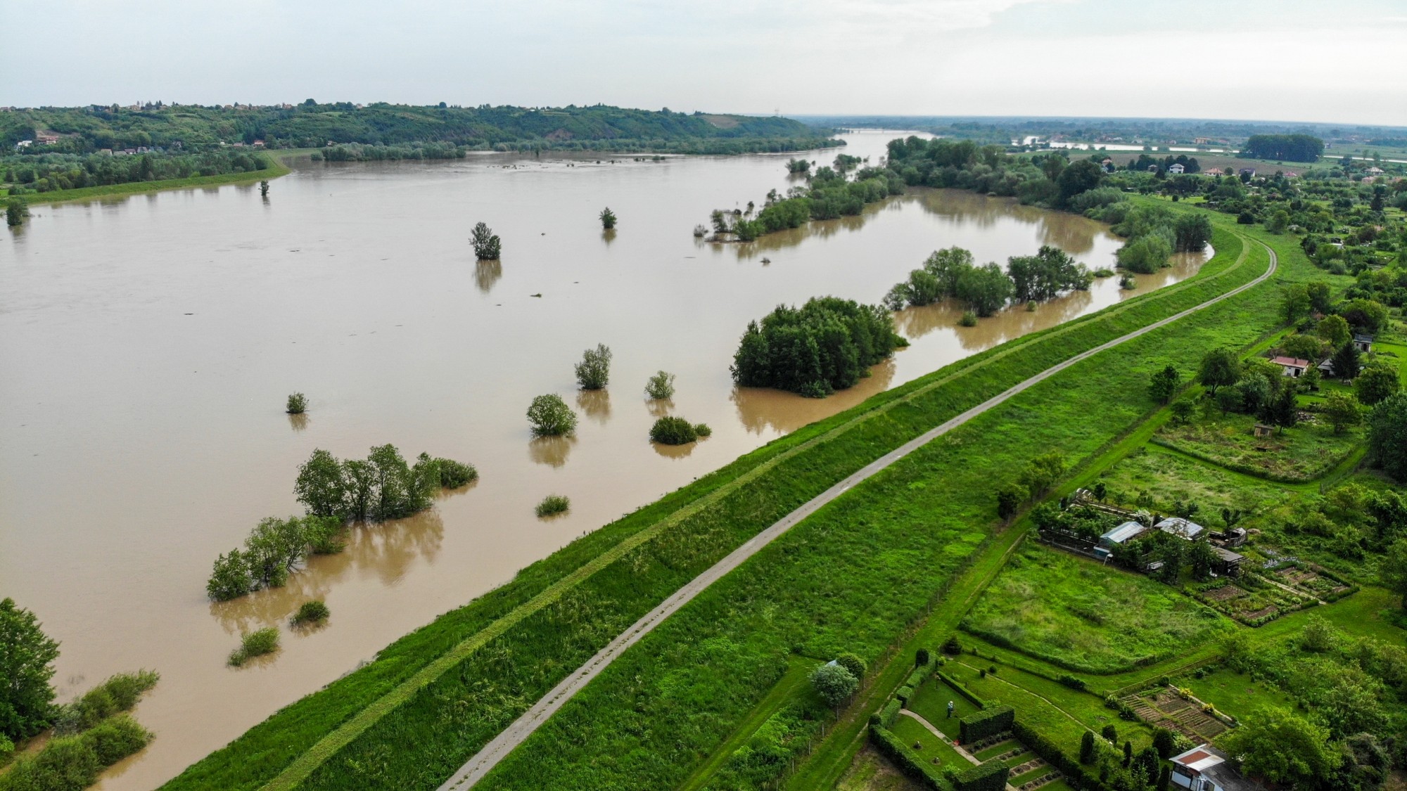 Majowa powódź w Polsce - zdjęcie 32
