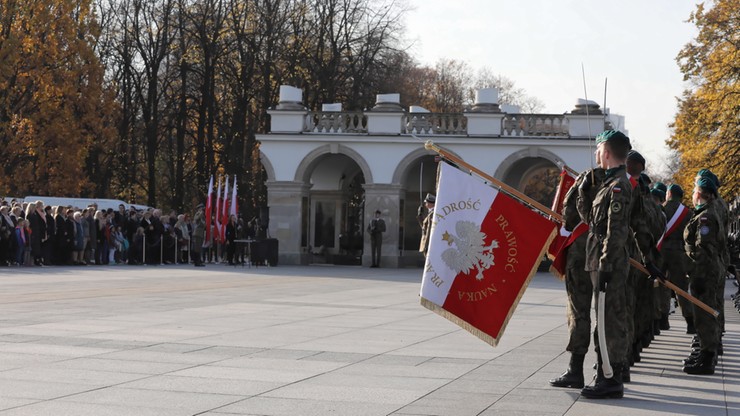10 listopada odsłonięcie pomnika L. Kaczyńskiego w Warszawie z udziałem prezydenta i prezesa PiS
