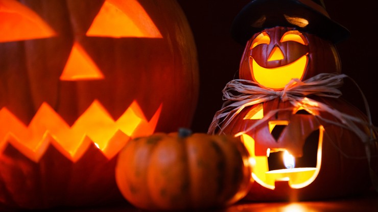 "Halloween niesie za sobą poważne konsekwencje". Rzecznik episkopatu o "pogańskim zwyczaju"