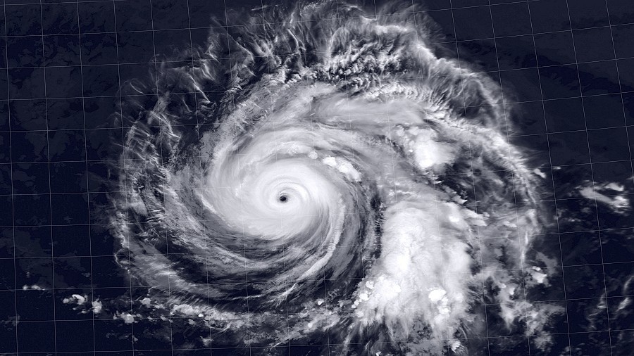 Zdjęcie satelitarne huraganu Douglas nad Pacyfikiem. Fot. NASA.