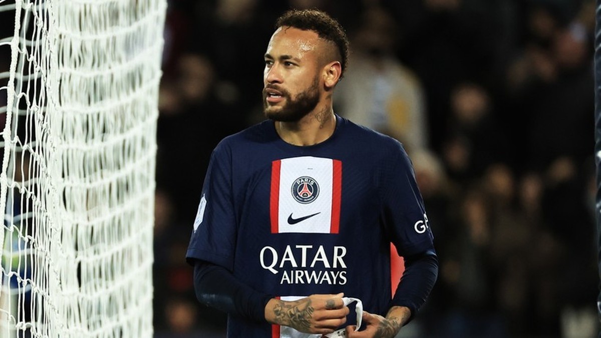 PSG ogołocone z kolejnej gwiazdy? Klub z Premier League kusi Neymara