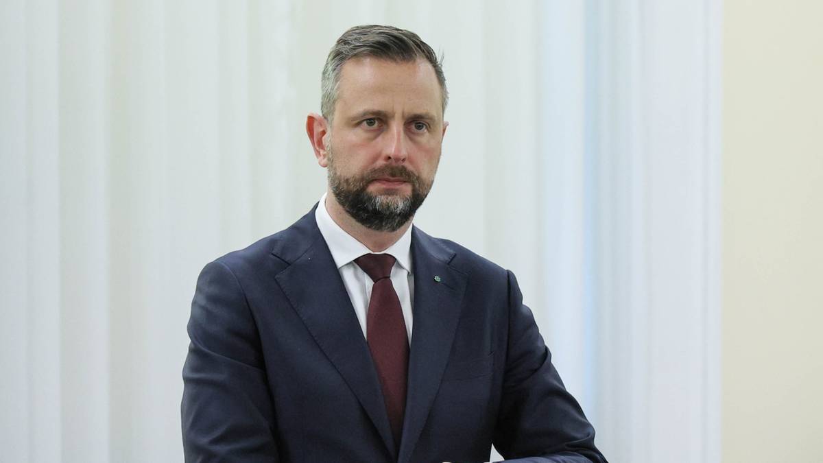 Media about the 'sudden callback  of US soldiers to Poland.' The Minister of National defence  denies it