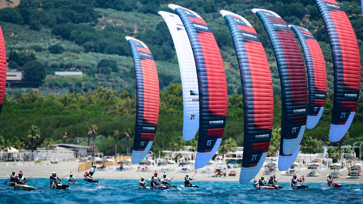 Jan Koszowski wicemistrzem Europy, trzy medale dla Polski w Formula Kite U21