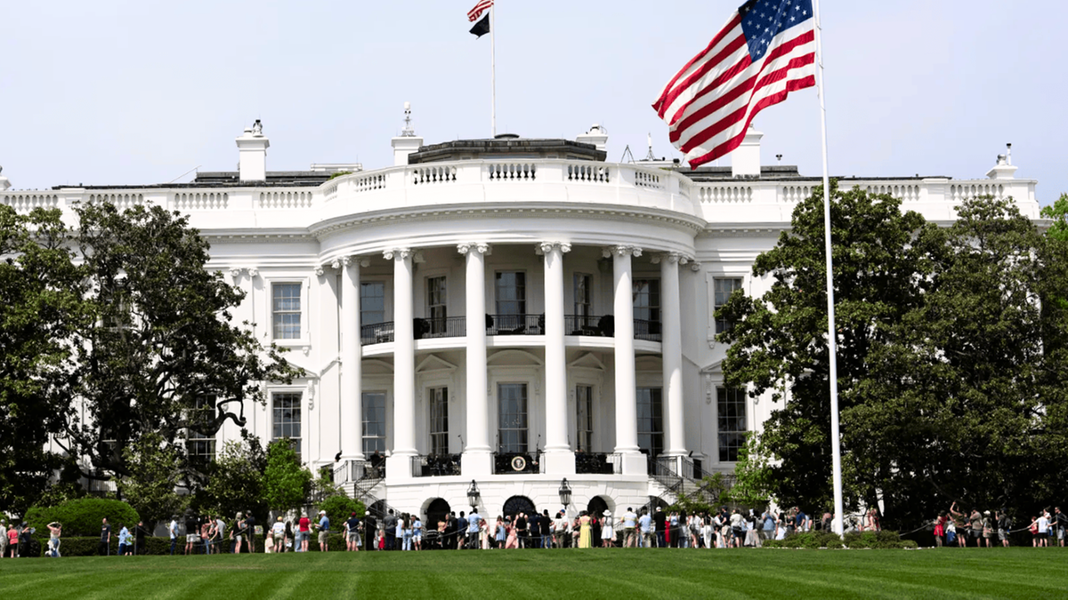 Tak źle nie było od 25 lat. Amerykanie zabrali głos w sondażu