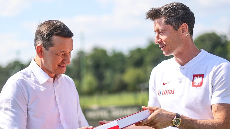 Euro 2020: Premier Mateusz Morawiecki odwiedził piłkarzy reprezentacji Polski