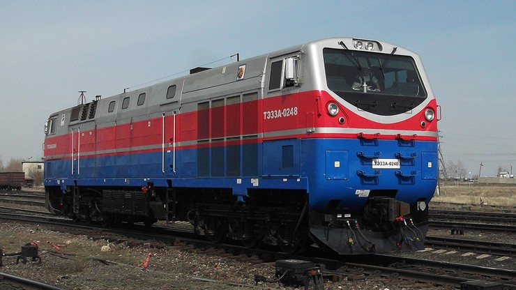 Rosja. Ubezpieczyciel wystawił matce chłopca potrąconego przez lokomotywę rachunek za jej naprawę