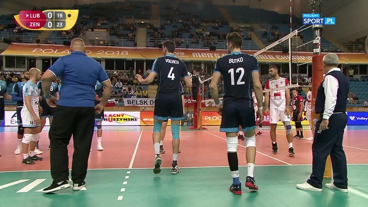 KMŚ 2018: Kuriozalna sytuacja! Rosjanin wyrzucił piłkę i... nie zaserwował (WIDEO)