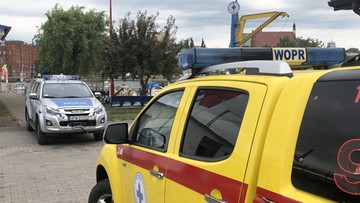 Godzinę reanimowali 9-latkę uwięzioną w przewróconej łodzi. Wypadek w Szczecinie