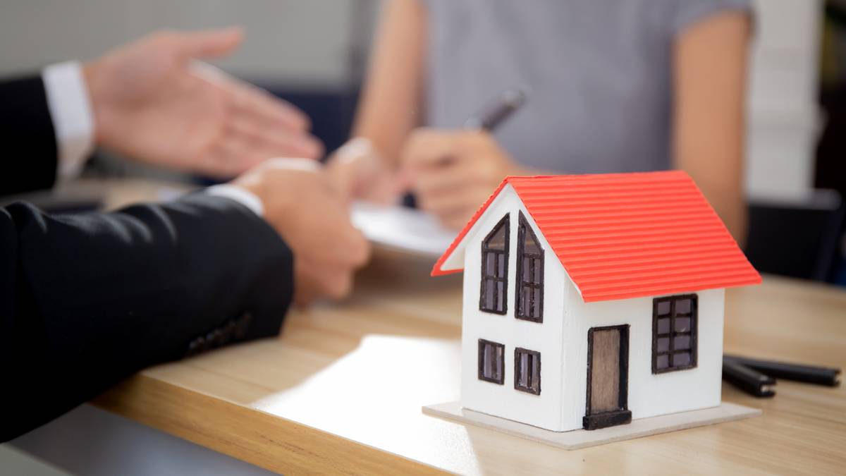 Rządzący biorą się za właścicieli domów jednorodzinnych. Nowe ograniczenia przy wynajmie