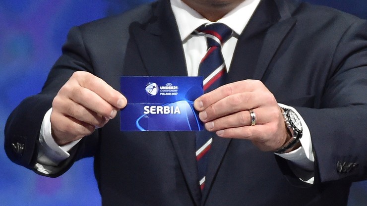 Piłkarskie MME: Reprezentacja Serbii przyleciała do Polski