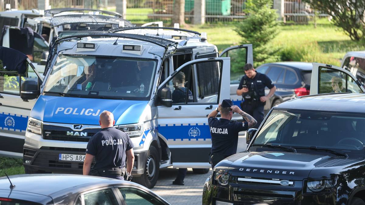 Znalezisko w lesie, w którym ukrywał się Tadeusz D. Policja komentuje sprawę