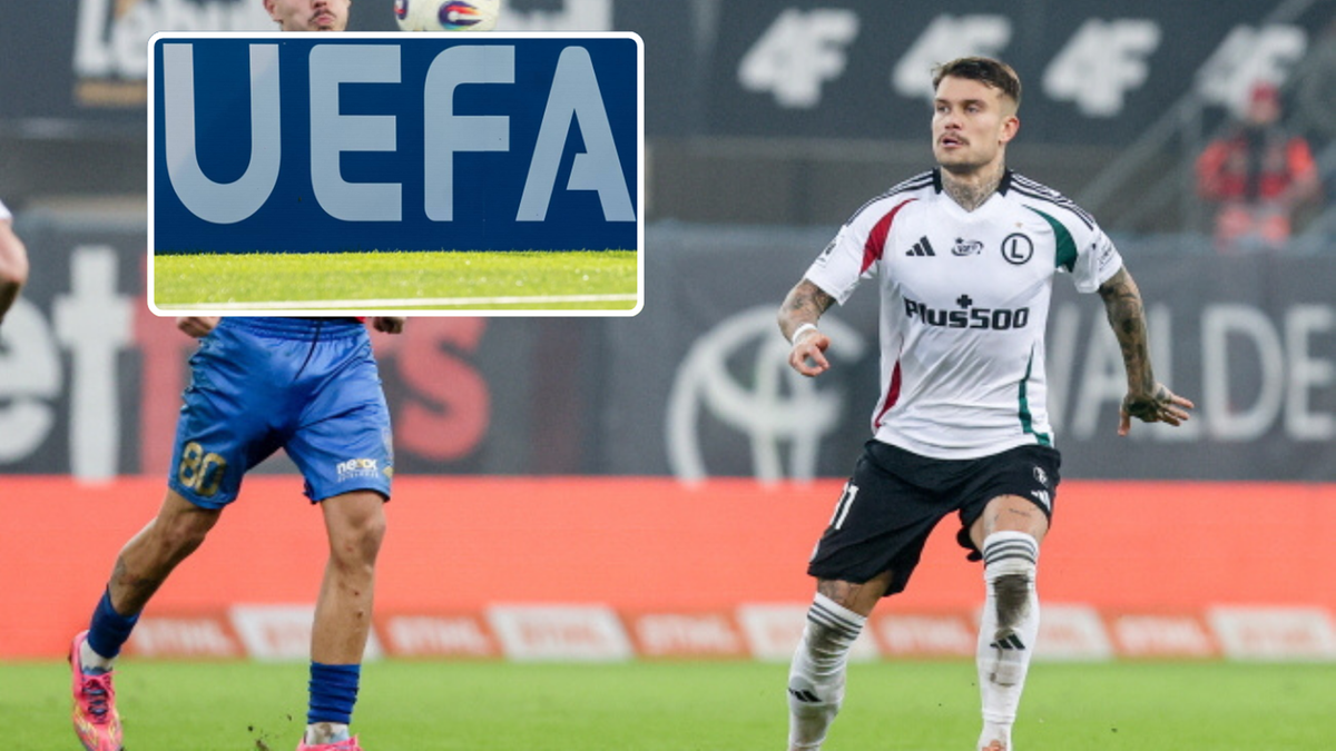 Logo UEFA nad polem gry z piłkarzem w białej koszulce.