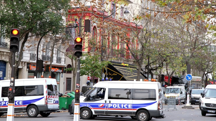 Zamachowcy z Paryża byli na wyciągnięcie ręki. Wyciekł tajny raport