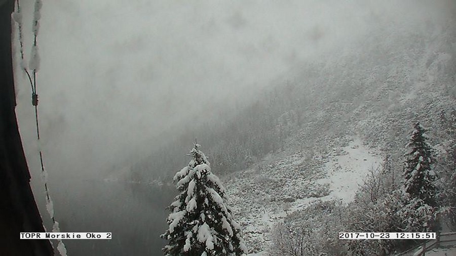 Widok na Mnicha nad Morskim Okiem. Fot. TOPR.