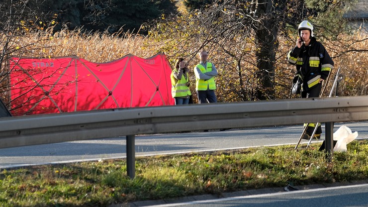 Poznań. Nie udało się uratować kierowcy przygniecionego przez ciężarówkę na A2
