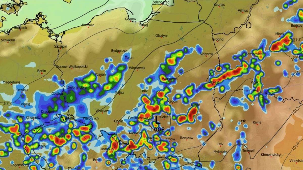 W czwartek w centrum i na południu w wielu miejscach zrobi się deszczowo i burzowo