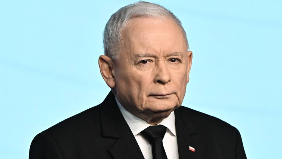 Kaczyński uderza w Tuska. "Woli być liderem antyamerykańskiej rebelii"