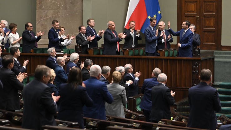Rząd Morawieckiego z wotum zaufania. Sejm poparł wniosek premiera