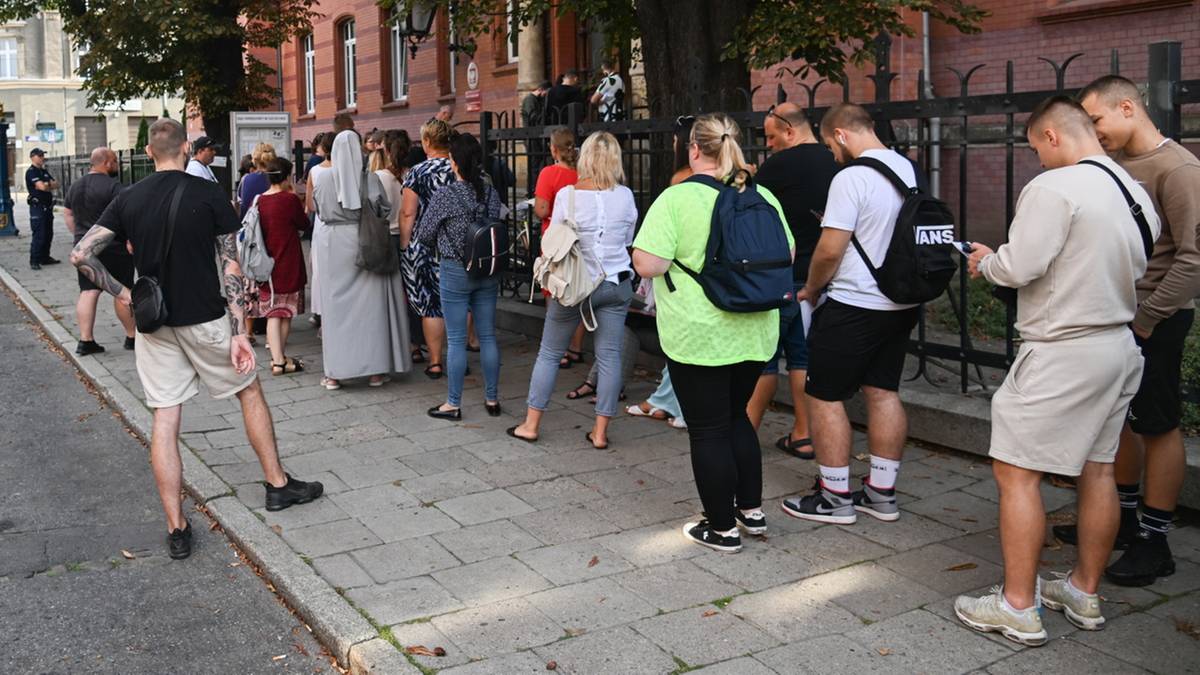 Ustawa Kamilka. Zaświadczenia o niekaralności dla nauczycieli. Punkty będą czynne także w sobotę