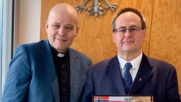 Norweska organizacja uhonorowała polskiego konsula. Za "działalność w obronie rodzin"