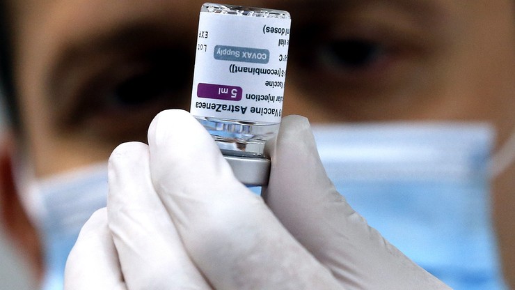 Media: KE zrezygnuje z dodatkowych 300 mln dawek szczepionek AstraZeneca i J&J