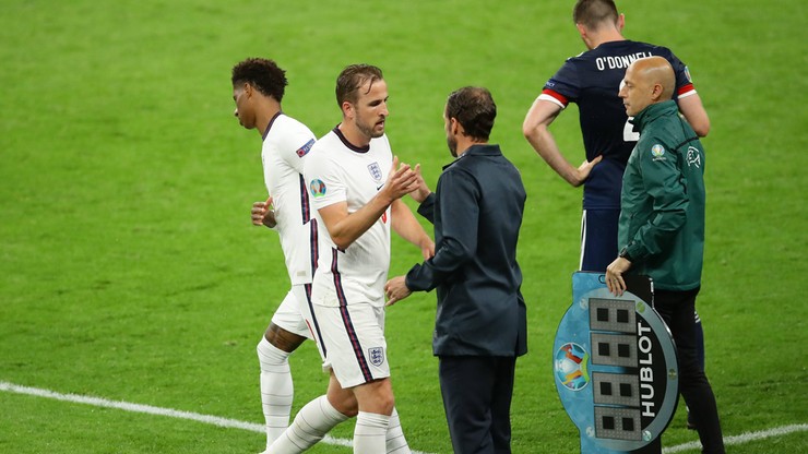Kowalski: Anglicy znów zagrają u siebie. Czy UEFA prowadzi ich za rękę?