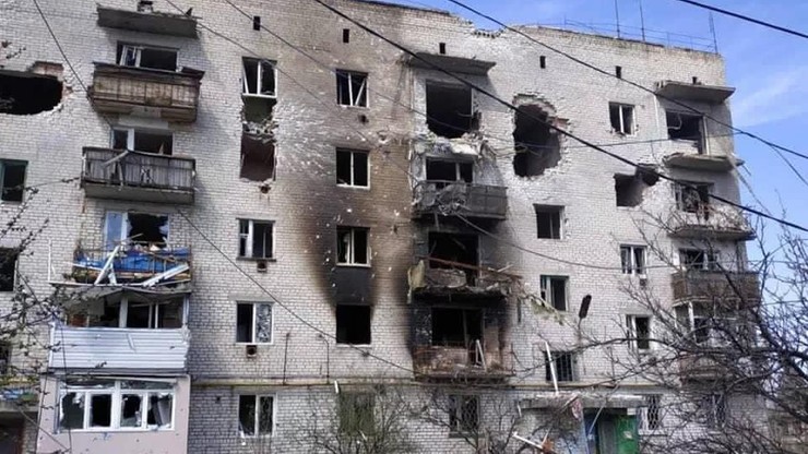 Wojna w Ukrainie. Ostrzał dzielnic mieszkalnych obwodu ługańskiego. "Szturmują wolne miasta"