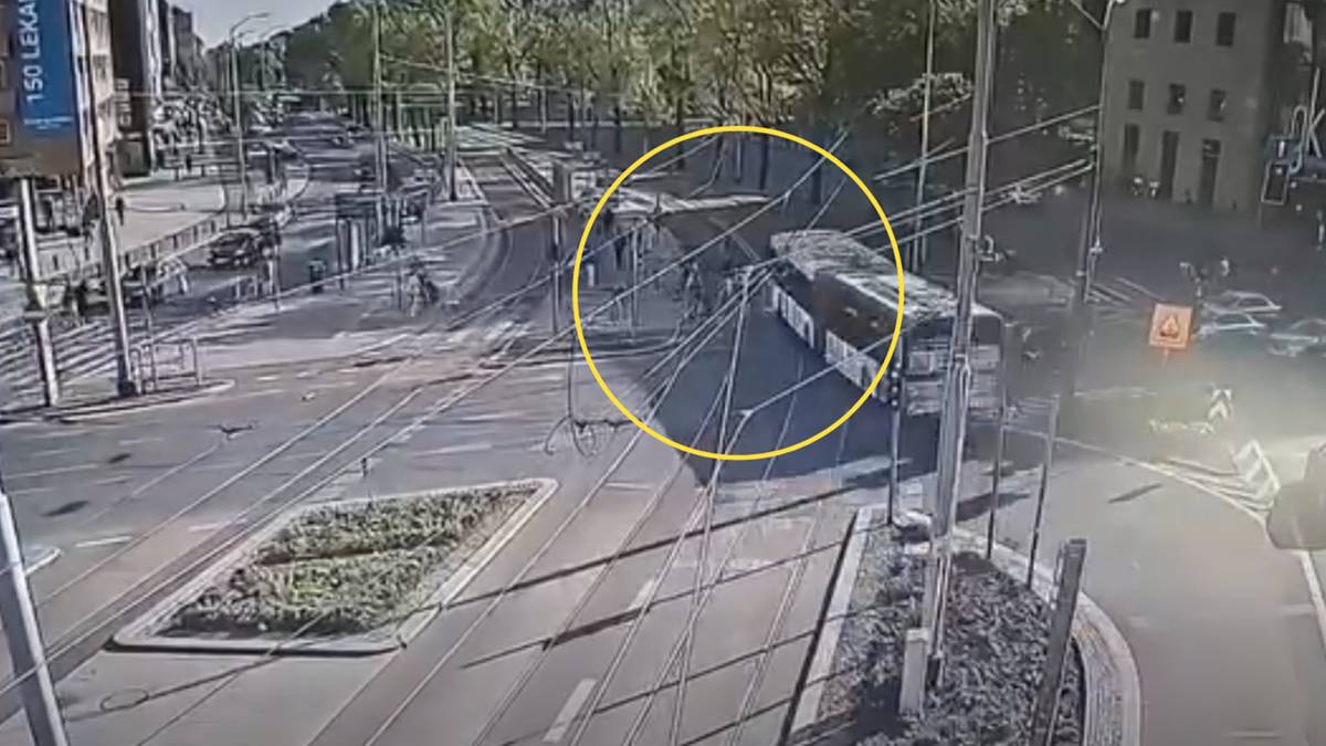 Chwile grozy w Szczecinie. Nagranie z miejskim autobusem mrozi krew
