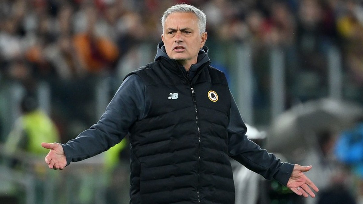 Jose Mourinho zdyskwalifikowany! Bolesna kara dla trenera Romy