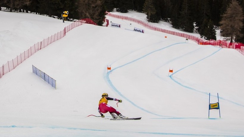 Alpejski PŚ: Christian Hirschbuehl wygrał slalom równoległy