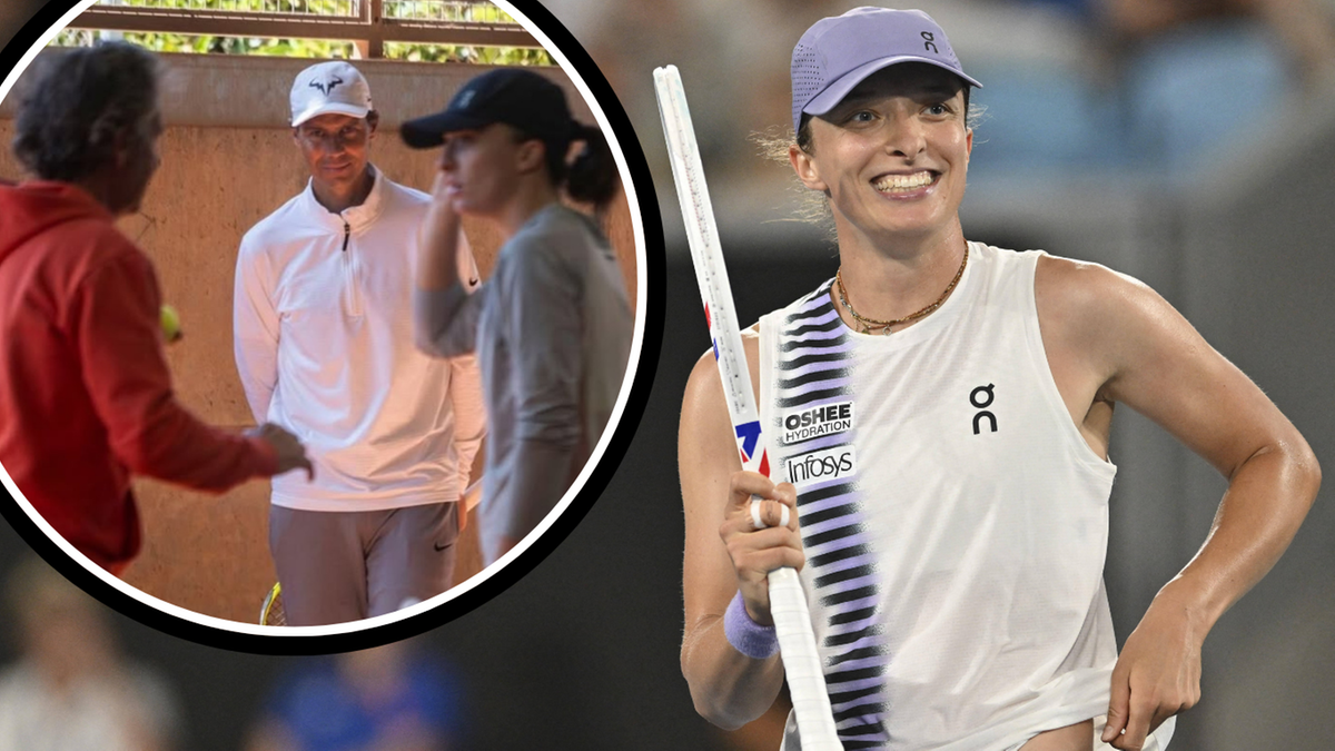 Iga Świątek z rakietą tenisową, w tle Rafael Nadal i Francisco Roig