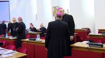 Biskupi za prawem do życia bez wyjątków i przeciw karaniu kobiet