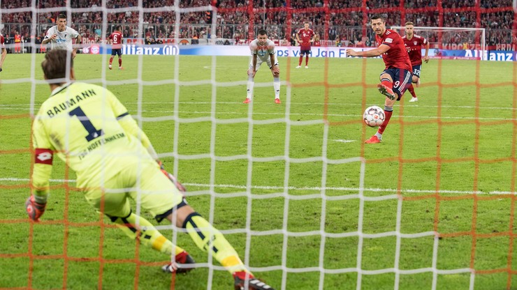 Lewandowski strzelił mu 14 goli! Niemiecki bramkarz drży przed Polakiem