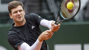 Mecz Huberta Hurkacza z Roberto Bautistą-Agutem w ramach turnieju ATP S-Hertogenbosch został przeniesiony na środę. 
