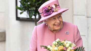 Niemiecka firma wysłała brytyjskiej królowej luksusowy papier toaletowy jako zapas w razie brexitu
