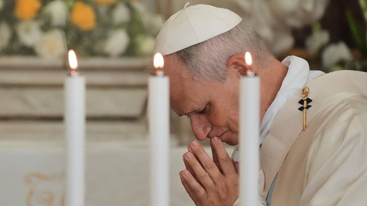 Papież reaguje na wypadek Polaków. Z Watykanu nadszedł telegram