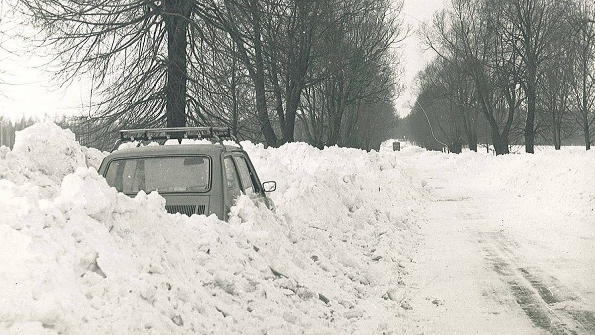 Zima stulecia 1978/79 roku w Polsce. Fot. Zespół Historii Drogownictwa GDDKiA w Szczucinie.